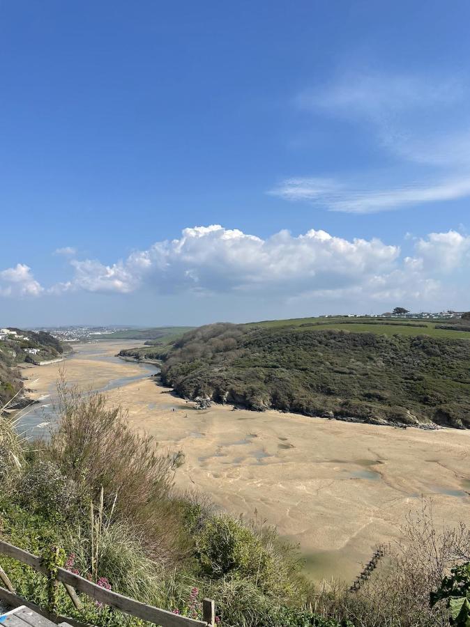 1 Chatsworth Riverscape Apartments - Riverview Apartment In Great Location With Free Parking Overlooking The Gannel Just A Short Walk From Newquays Incredible Beaches And Local Amenities New Quay Екстериор снимка